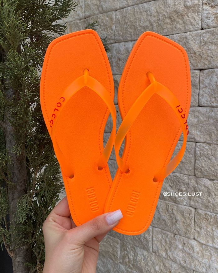 chinelo colcci venice laranja neon 82808 chinelo colcci venice laranja neon 82808