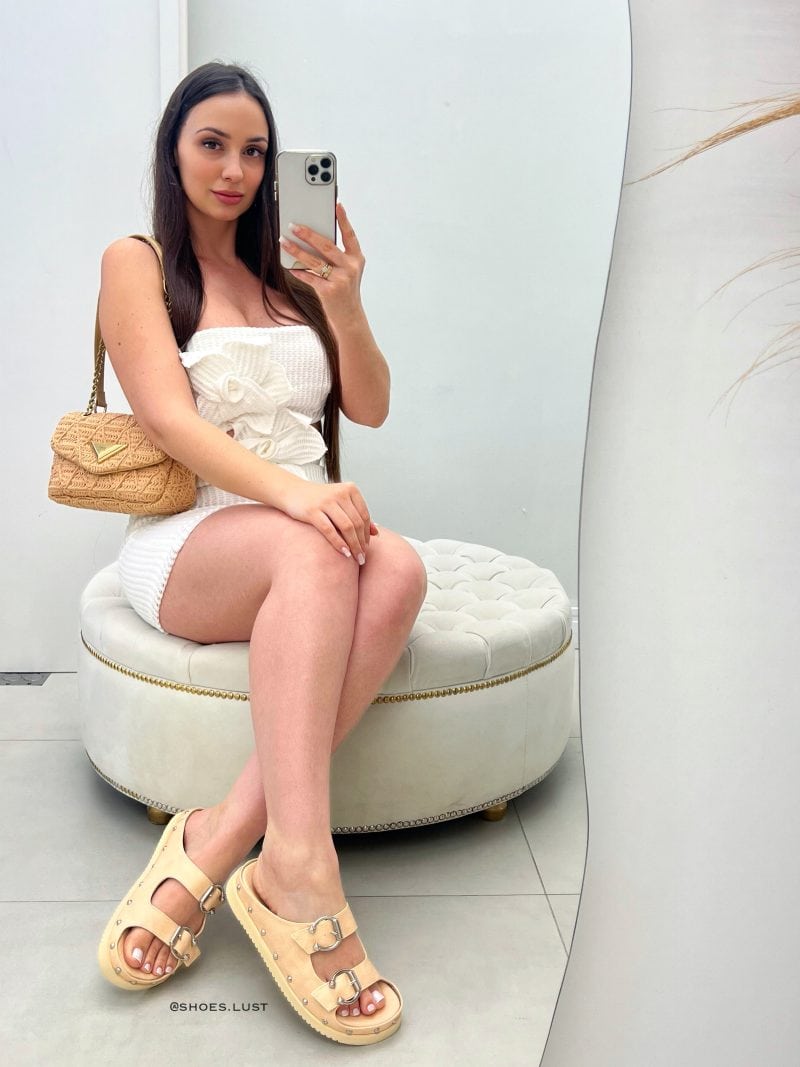 papete colcci logomania strass mari cinza 385665117 (cópia)