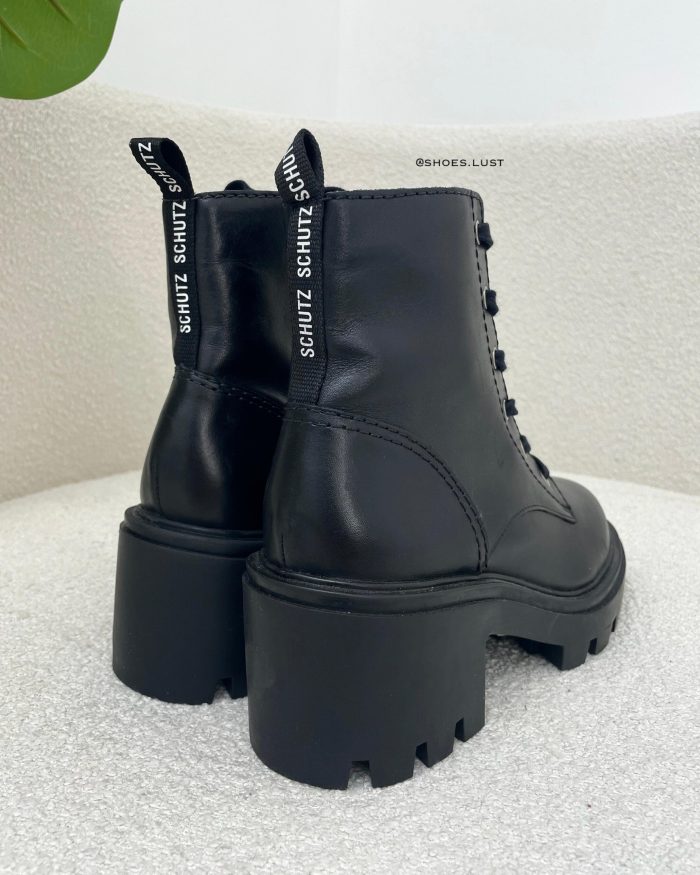 coturno couro charly black 83342 coturno couro charly black 83342