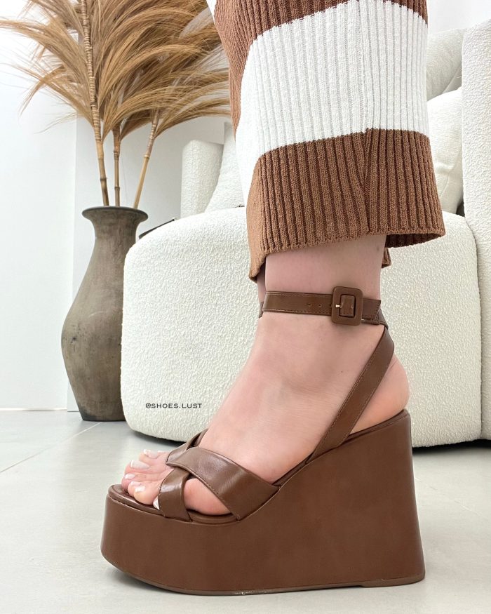 anabela lust shoes sofia marrom 105956 anabela lust shoes sofia marrom 105956
